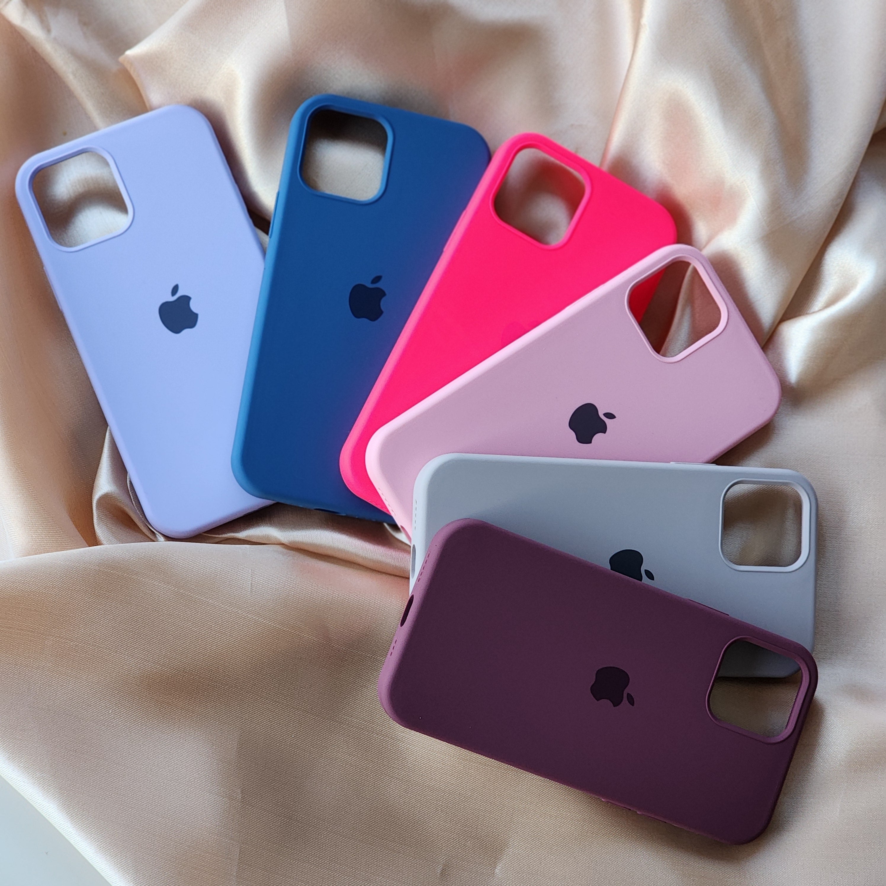 Iphone 12/12 pro case silicone