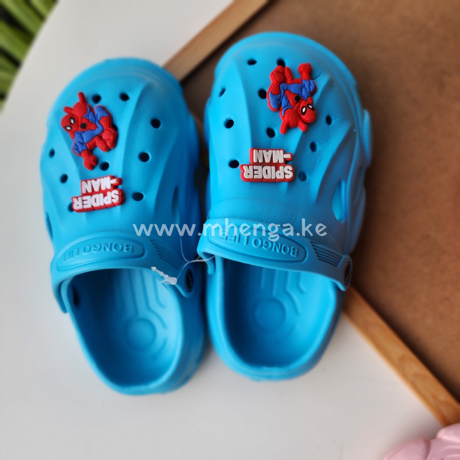 Crocs Unisex-Child Classic All-Terrain Spiderman Clogs