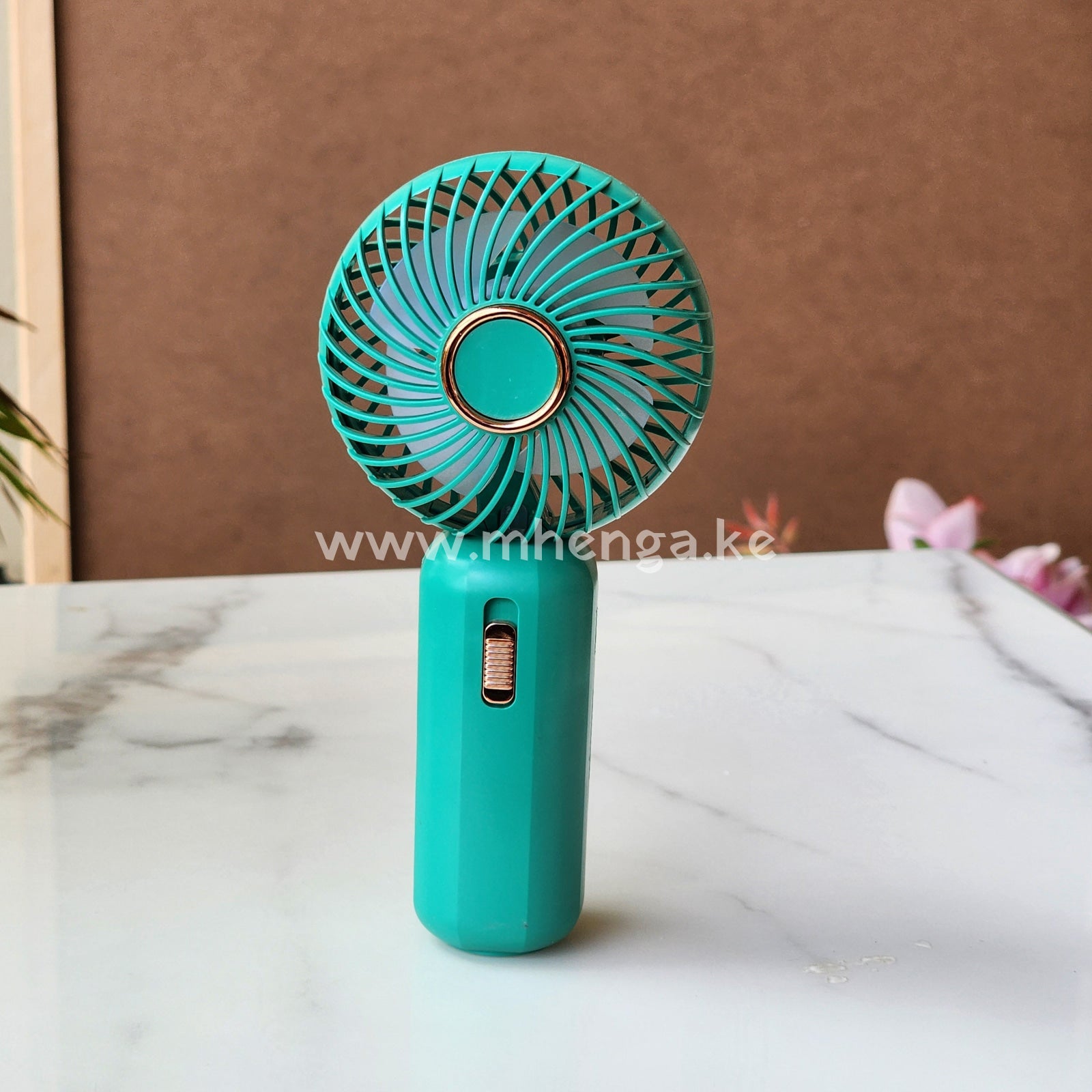 Portable Handheld Cute Fan Bear Design Minimalist Fans